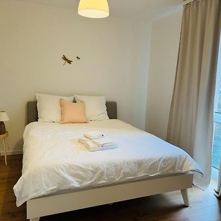 Appartement Calme Et Lumineux De 2,5 Pces Proche Lausanne Ecublens  Exterior photo